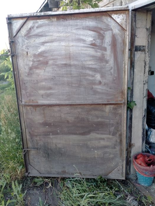 Продам гараж 700000тг