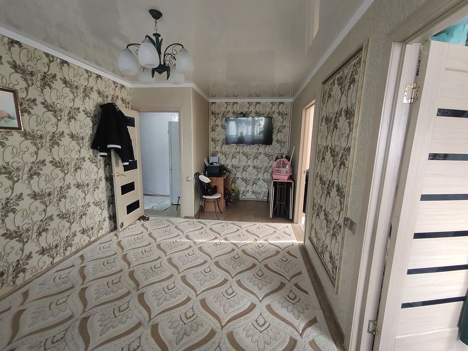 Продам квартиру район Школьник