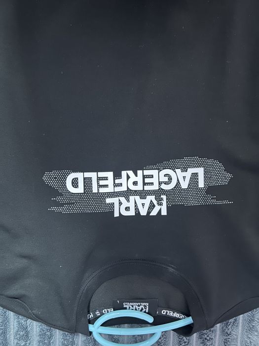 Оригинална блуза Karl Lagerfeld