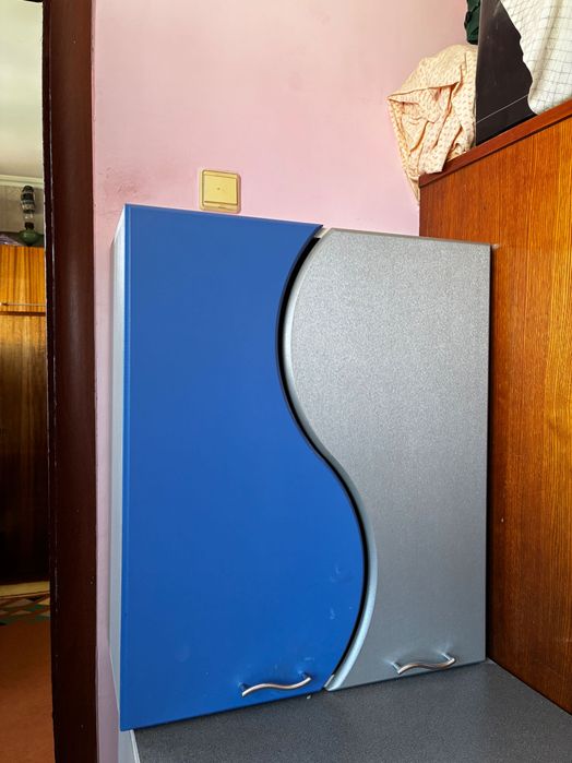 Шкаф-гарнитур, полки