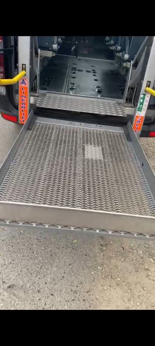 Lift pentru auto persoane dizabilități sau etc 400 kg