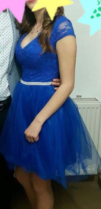 Rochita eleganta din dantela si voal