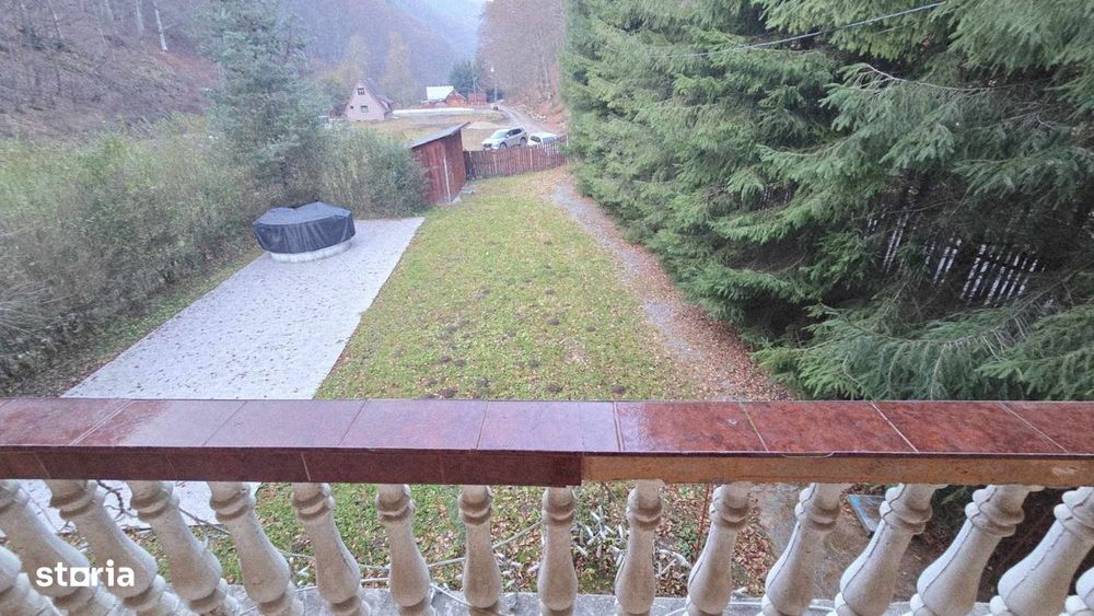 Casa/Pensiune,doua imobile „intr-unul singur” de vanzare,Bratca