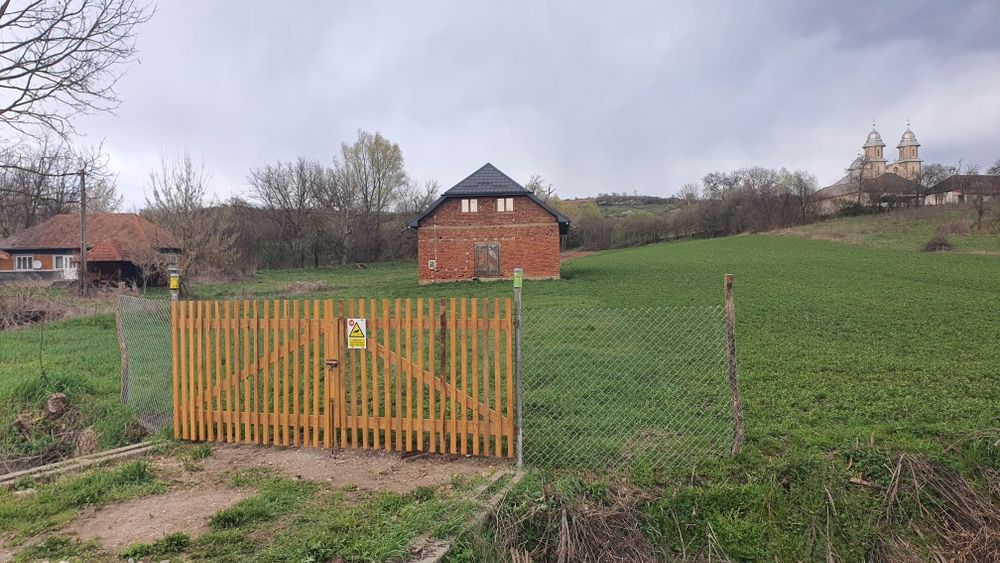 casa magazie hala 25 km de Zalău