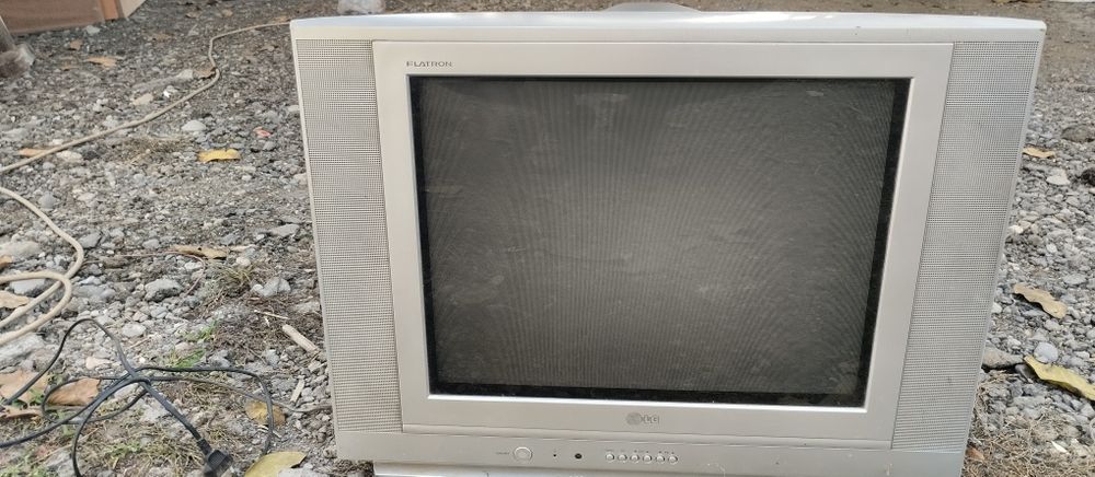 Телевизор LG Flatron