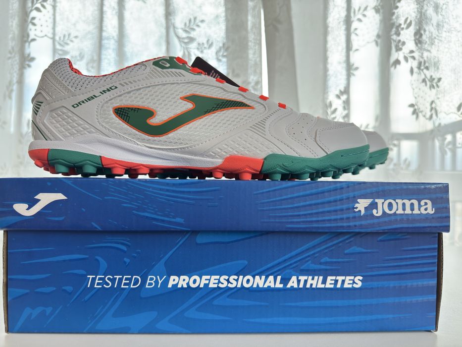 Оригинальные сороконожки Joma