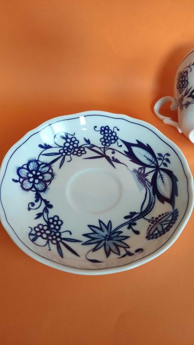 Един прекрасен двоен сет на *Kahla*-ГДР-за чай/дълго кафе