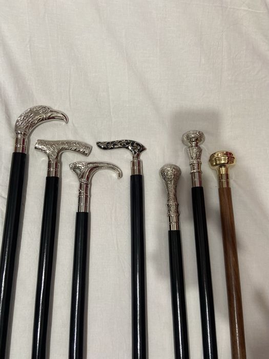 Baston lemn ,maner alama ,inaltime 95 cm