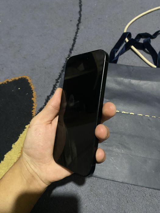 Продам IPHONE 15