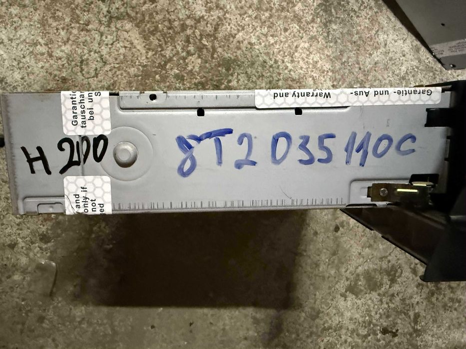 CD Чеинджър AUDI A4 A5 8T2035110 C ном 200