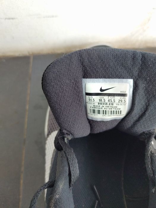 Продавам маратонки Nike training 45.5