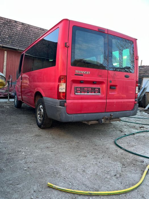 Dezmembrez Ford Transit 2.4 Diesel