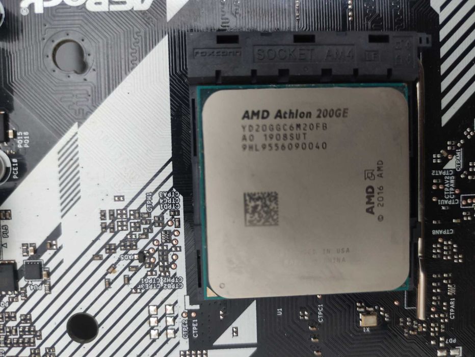 Продам материнскую плату