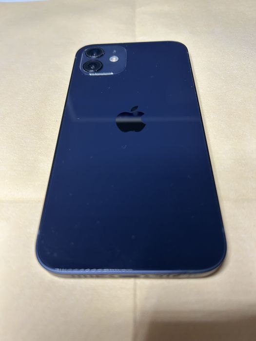 iPhone 12 black 64GB