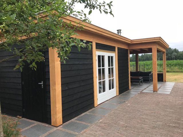 Vând foișoare din lemn