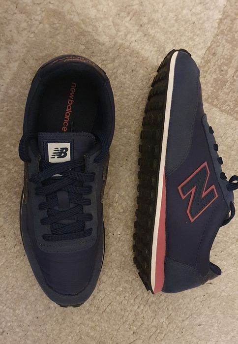 Adidas de firma  New Balance nr 38 model 410 Original  ca noi