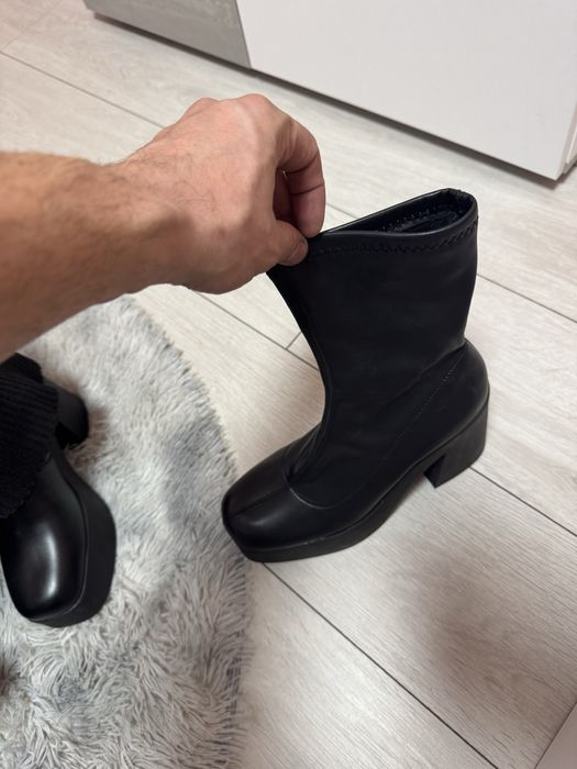 Bershka 39 боти два модела