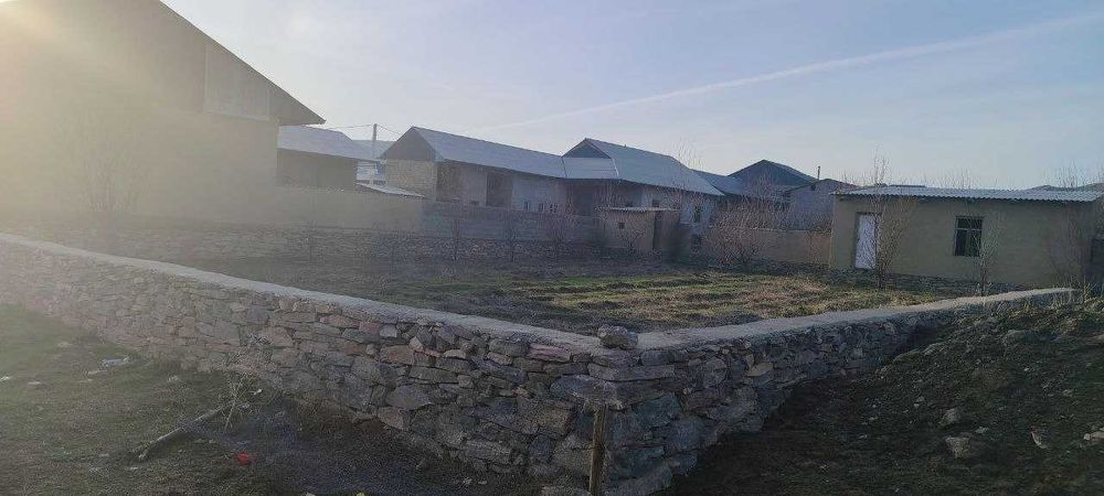 Участка сотилади