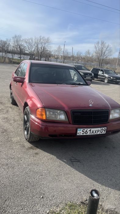 Срочна Мерседес W202