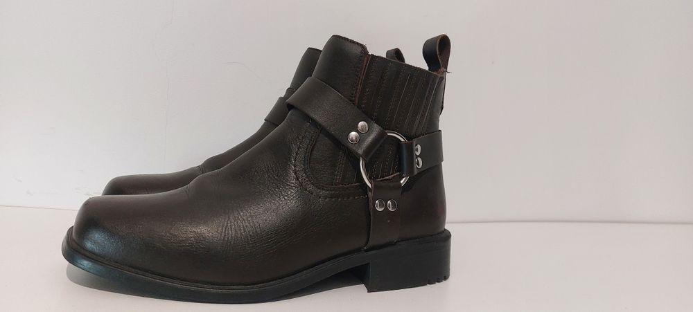 Botine din piele maro