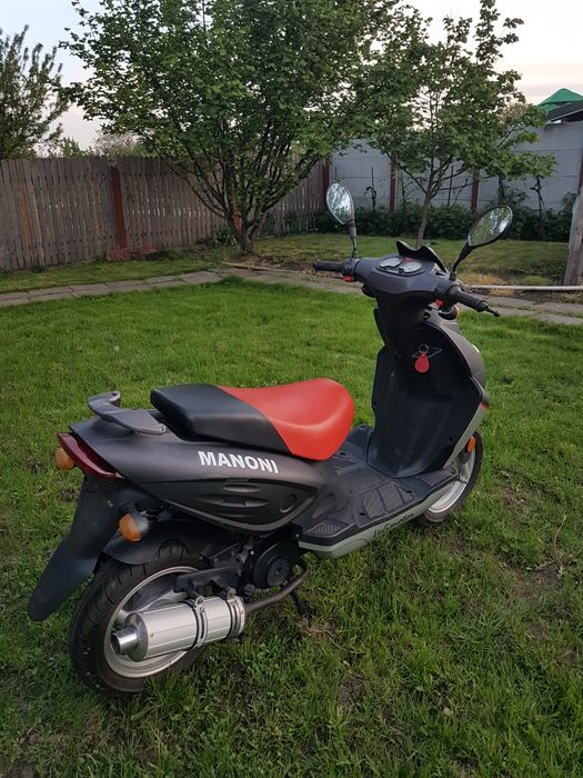 Scuter nou china 4t 49cm răcire aer ( yamaha piaggio aprilia malaguti)