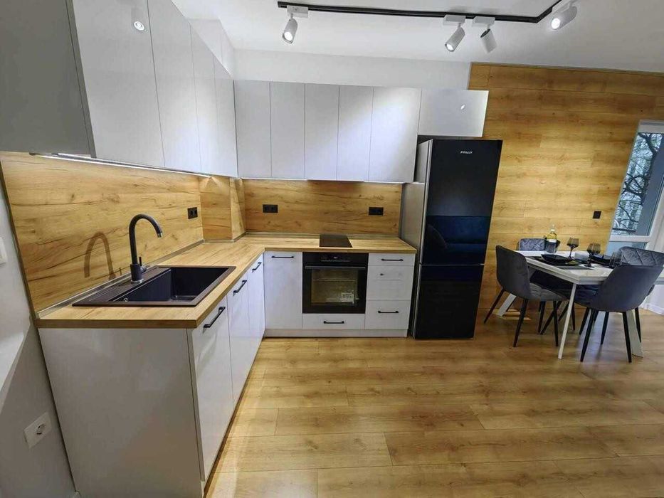 Продава се Тристаен апартамент в Пловдив, Мараша - 95 кв.м за 940 €/кв.м - Снимка #6