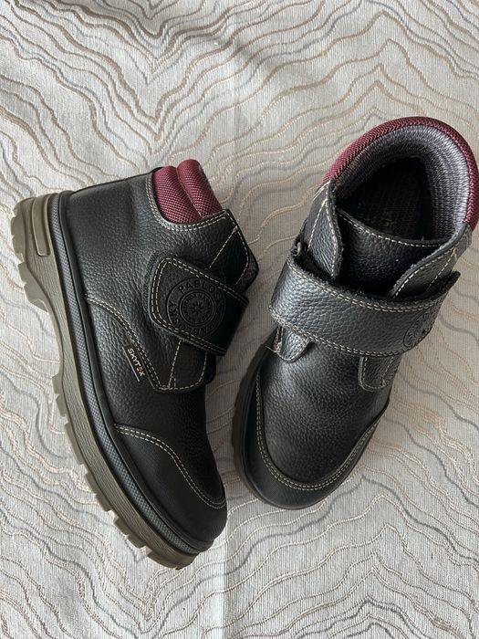 Продам ботинки демисезонные для мальчика