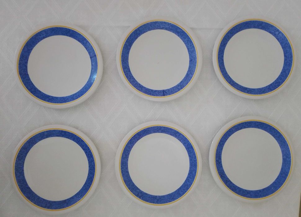 Порцеланов сервиз за хранене за 6 души