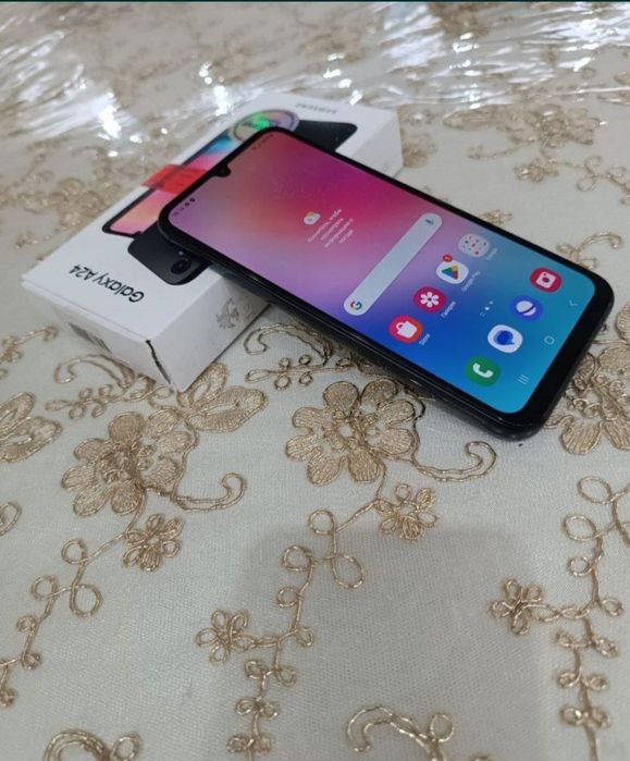 А 24 телфони сотилад