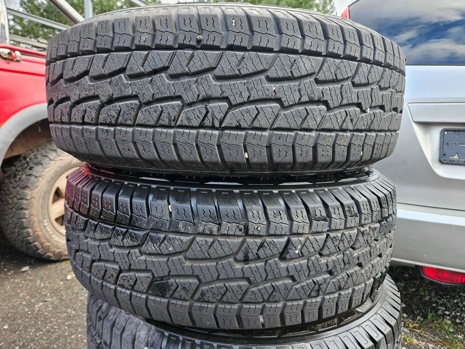 Лети джанти 16" 5х114,3 гуми 225/70/16