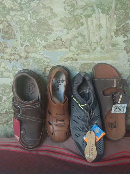 Обувь на левую ногу