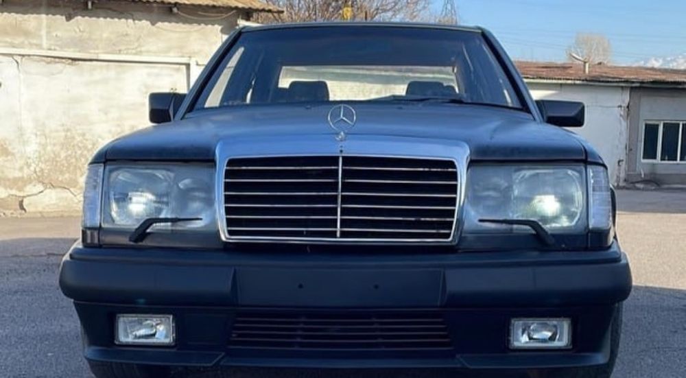 AMG Бампер на 124