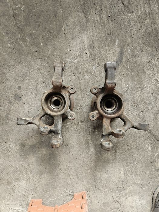 Шенкел преден Мерцедес E Cls w212 w218 4matik