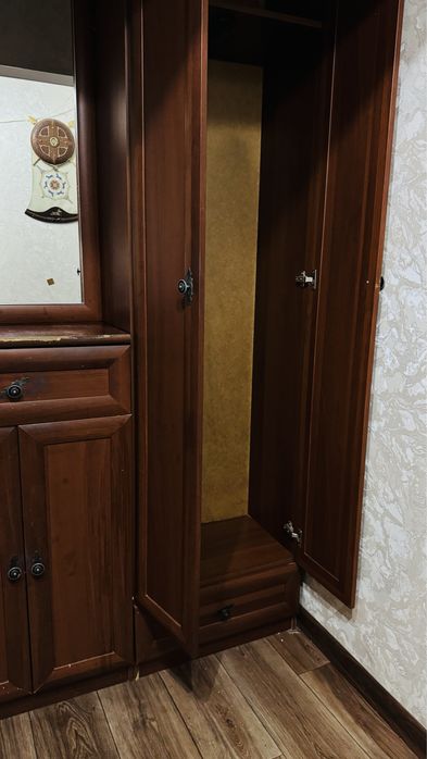 шкаф для прихожей