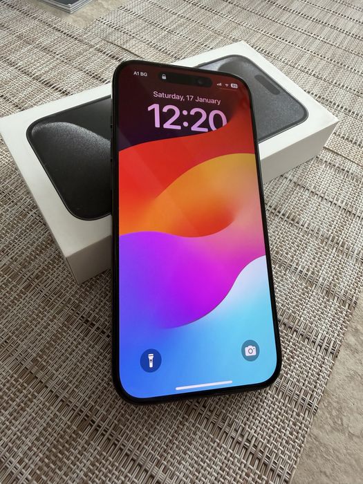 I phone 15 pro 128gb