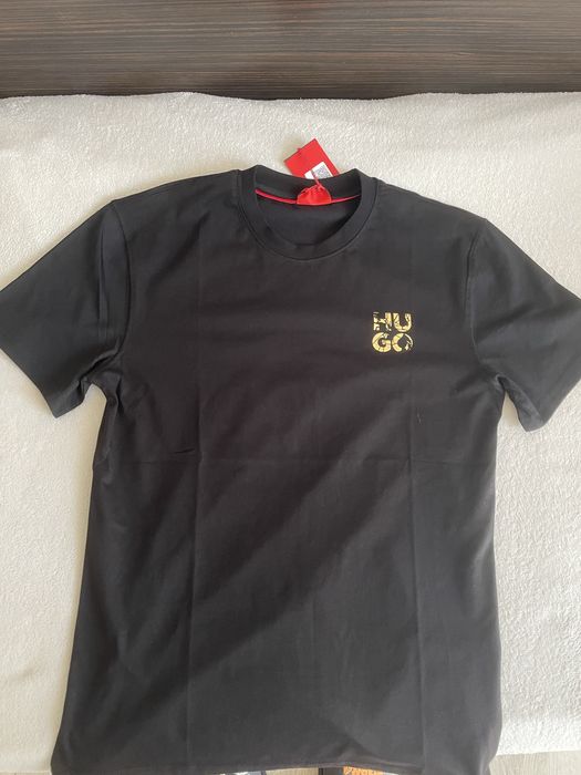 Тениска HUGO размер S