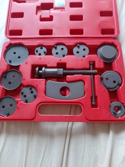 Presa etriere universala, placute frana, 12 bucati,nouă