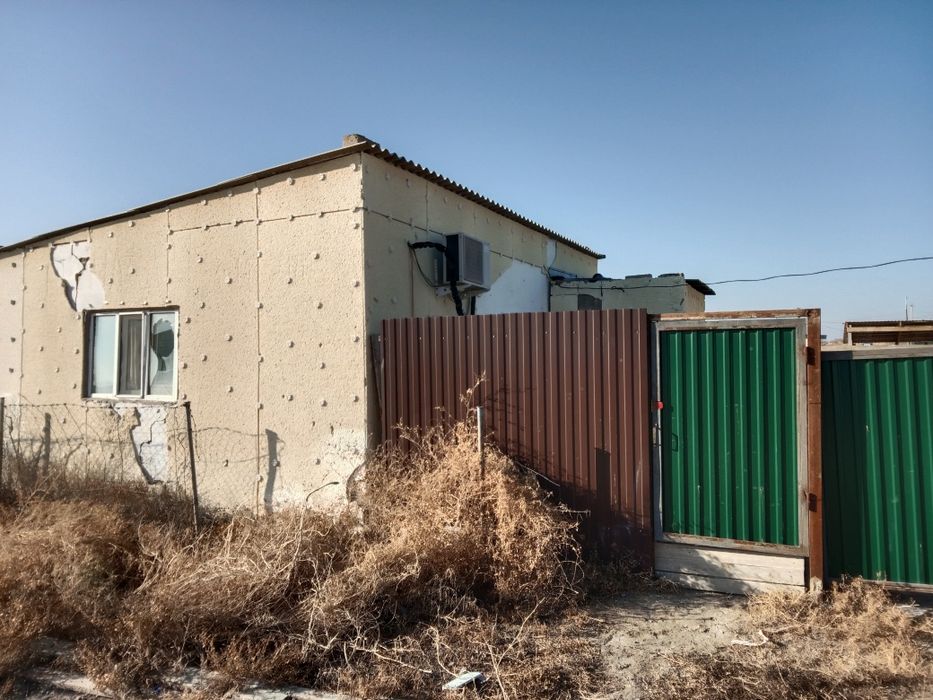 Времянка екеу, биреуи жанадан салынган