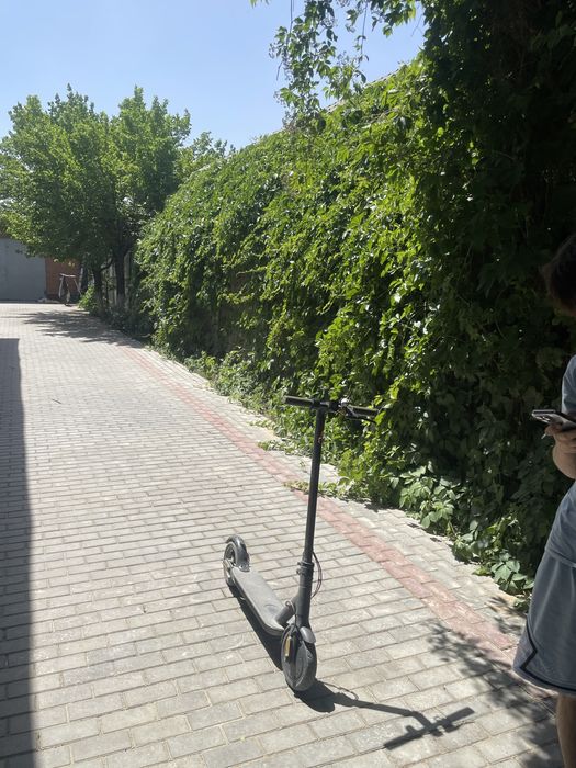 Электросамокат.