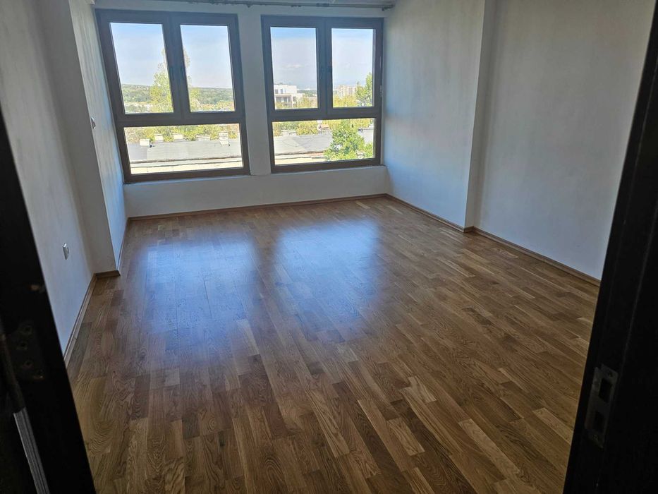 Тристаен апартамент, 134 м2 в Софя , Лагера , огромен хол и панорама