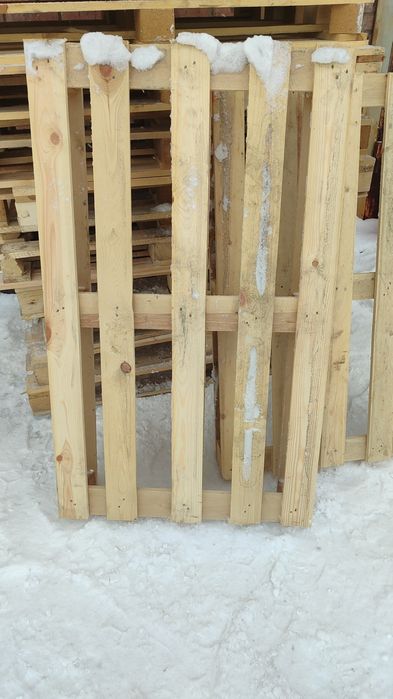 Продам поддоны в количестве 15штук