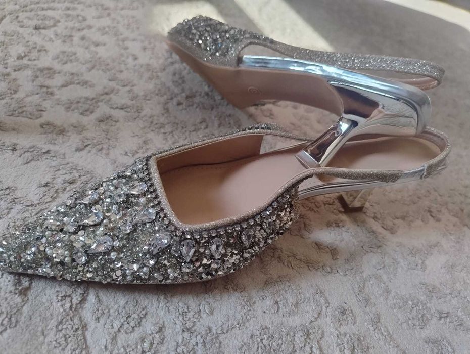 Эксклюзивные туфли ручной работы.