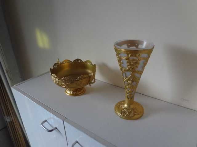 Метална ваза + метална купа