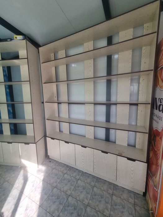 SROCNA Magazinga polka qolati yaqchi 2 dona bor 2 metir 1tasi