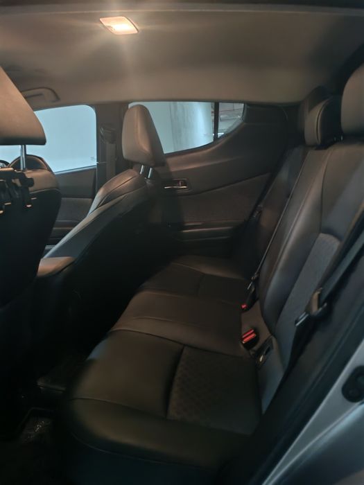 Toyota CHR 2021,Gri, 83000 km 21000 euro