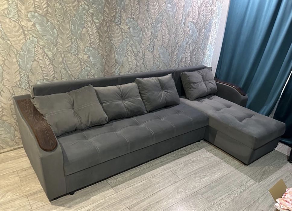 Продам диван в отличном состоянии