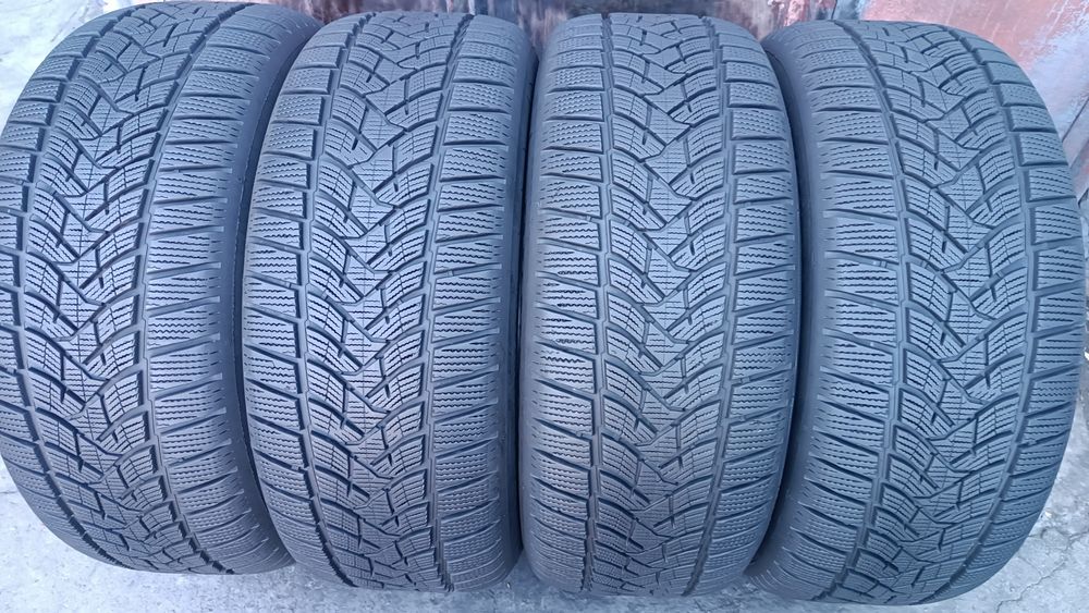 235/55/17 Dunlop