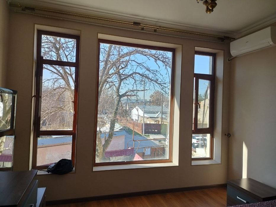 Сдаётся участок 3.5. соток госпитальный рынок