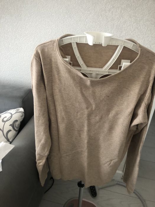 Одежда 46 размера по 500 тенге