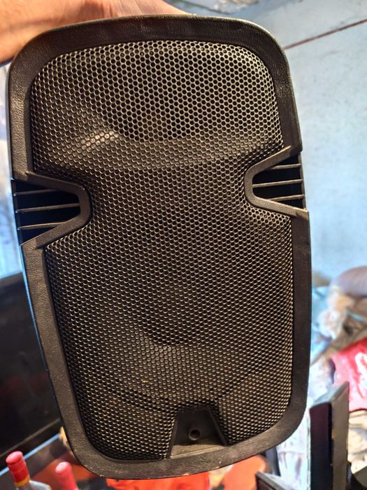 Vând/Schimb Boxe Alien + Jocuri de luminii